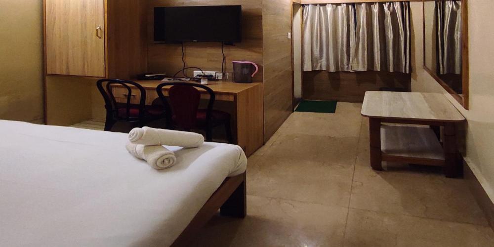 Baba Tourist Lodge Shillong Eksteriør bilde