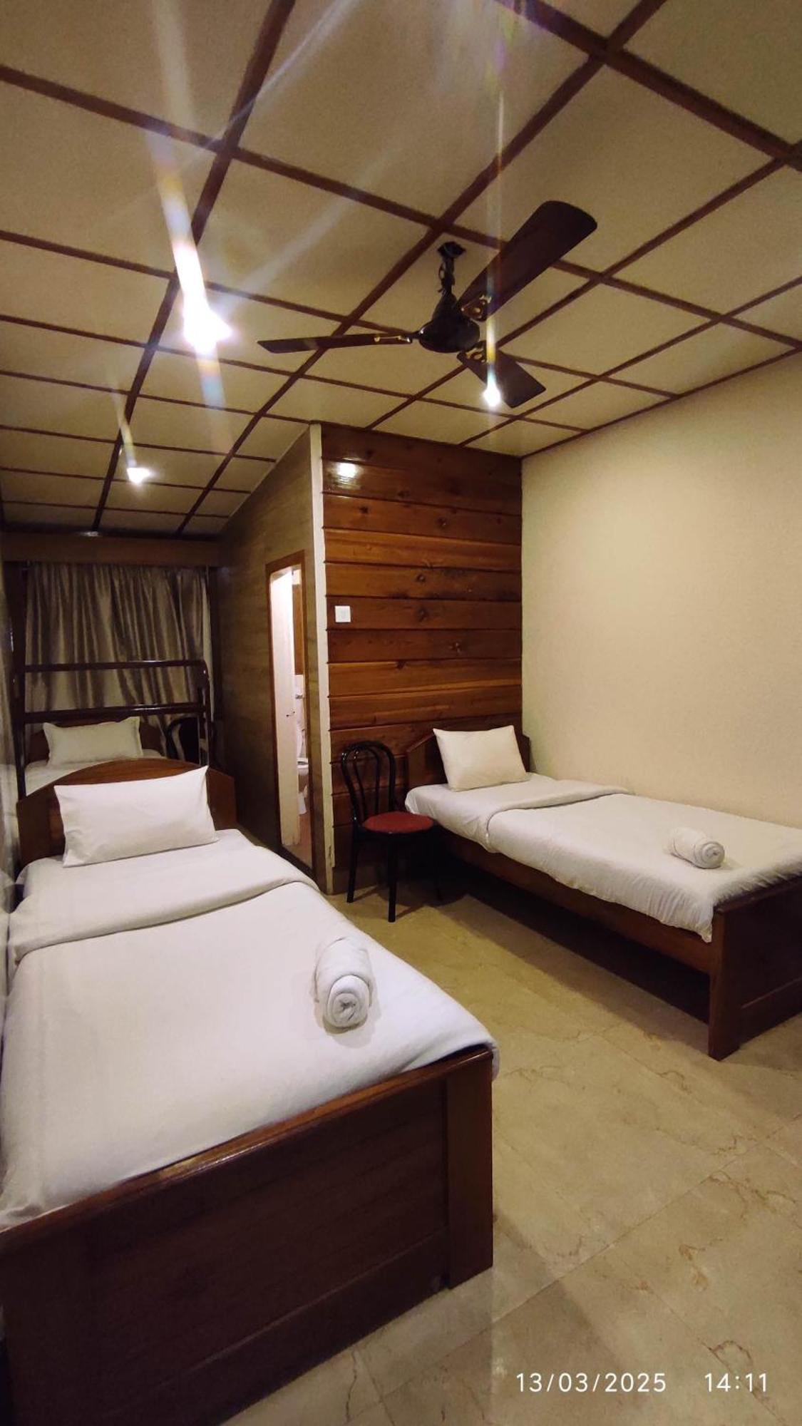 Baba Tourist Lodge Shillong Eksteriør bilde